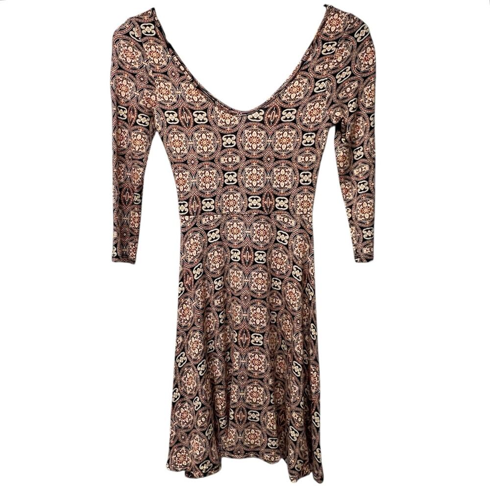 One Clothing Y2K  Geometric Print Size XS V Neck Back Stretch Short Dress A Line